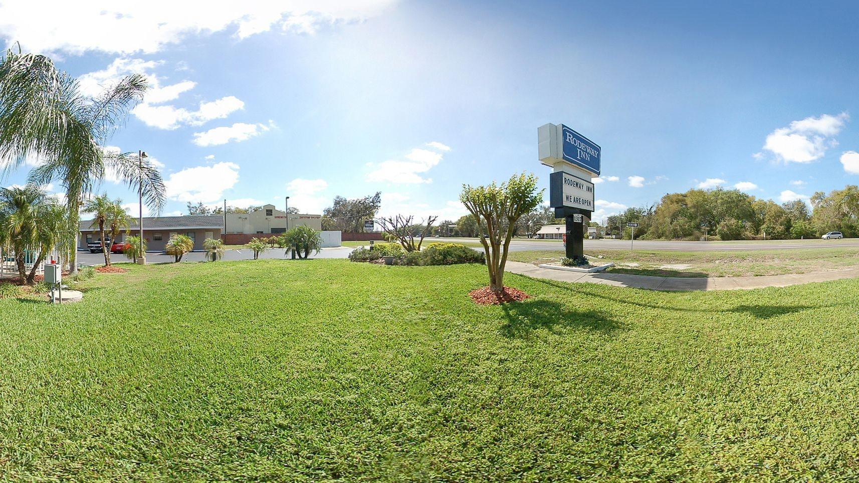 Rodeway Inn Forest City Exterior foto