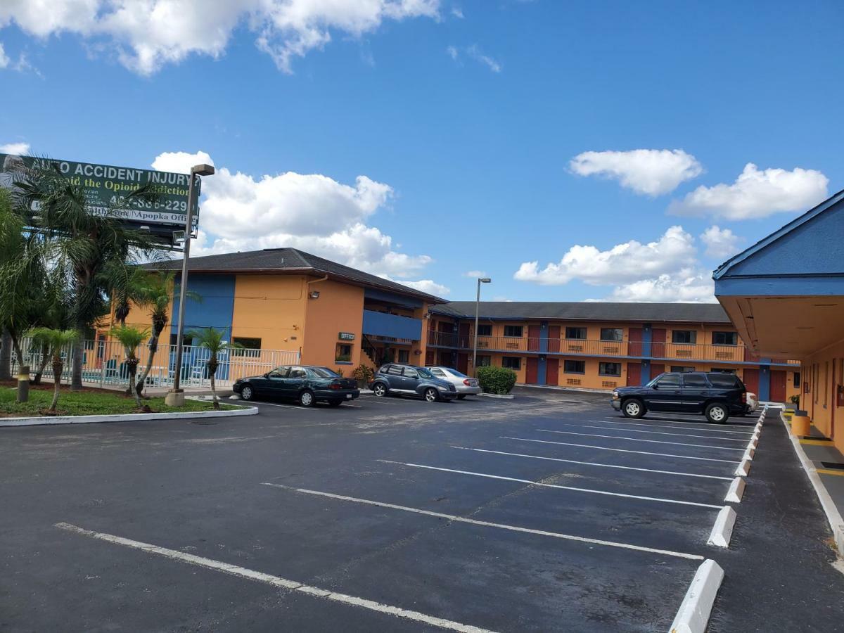 Rodeway Inn Forest City Exterior foto